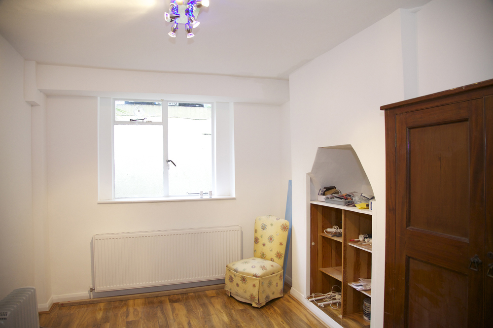 house or flat for sale or rent in south west London