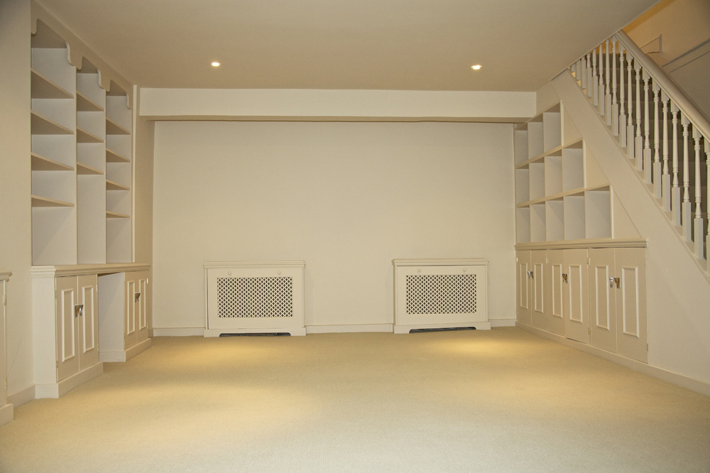 house or flat for sale or rent in south west London