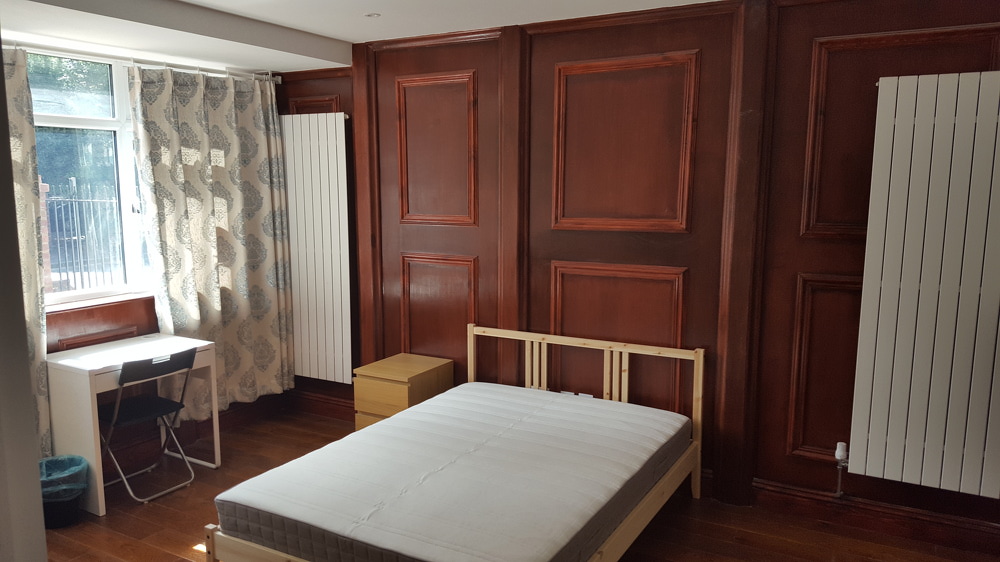 house or flat for sale or rent in south west London