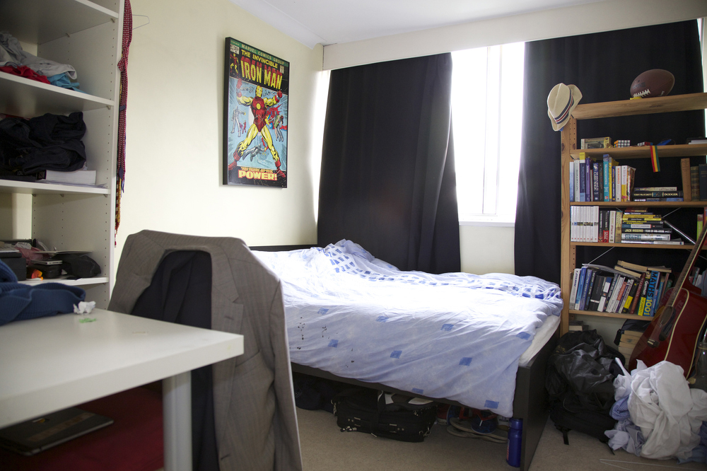 house or flat for sale or rent in south west London
