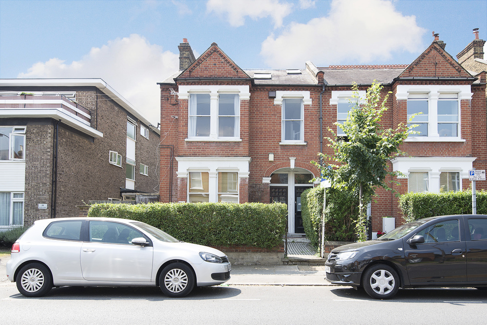 house or flat for sale or rent in south west London