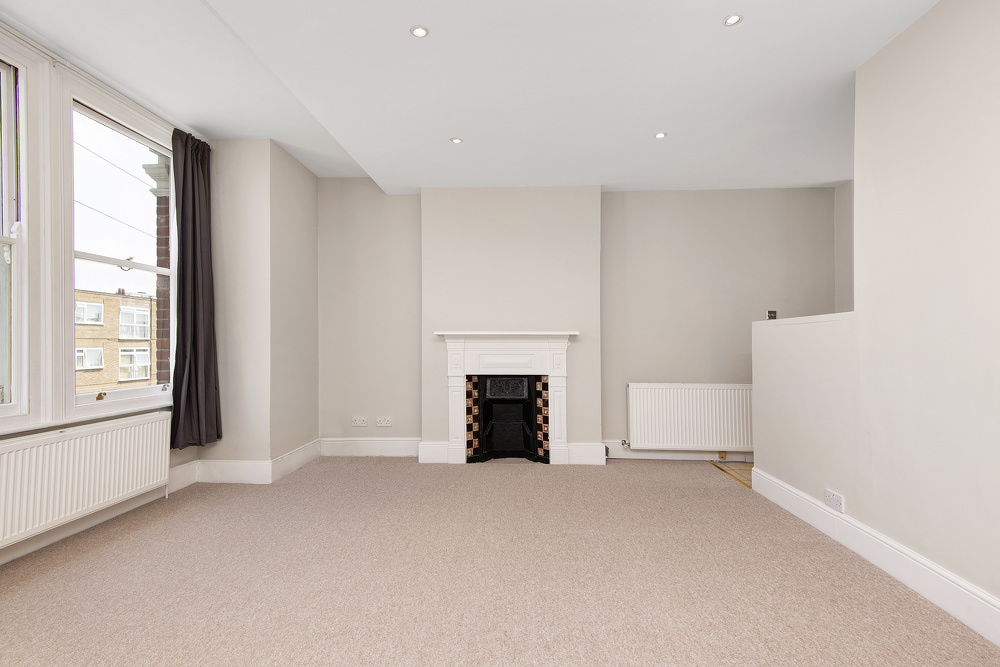 house or flat for sale or rent in south west London