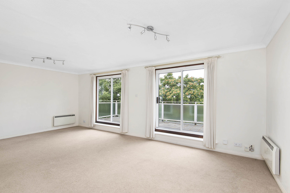 house or flat for sale or rent in south west London
